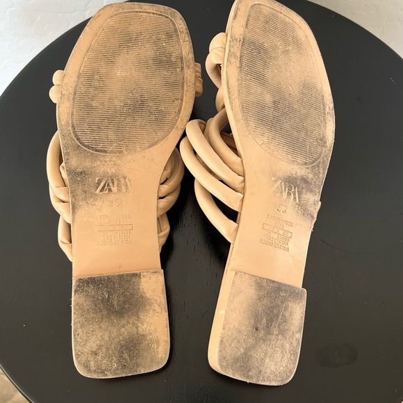 ZARA SANDALS - Picture 2 of 2